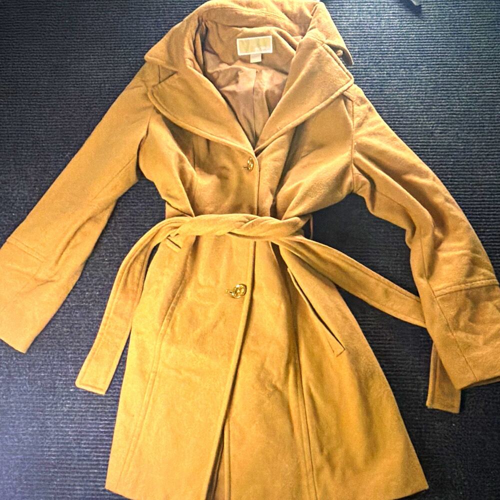 Michael Kors Women’s 14 Tan Wool Belted Trench Coat Classic Quiet Luxury Midi